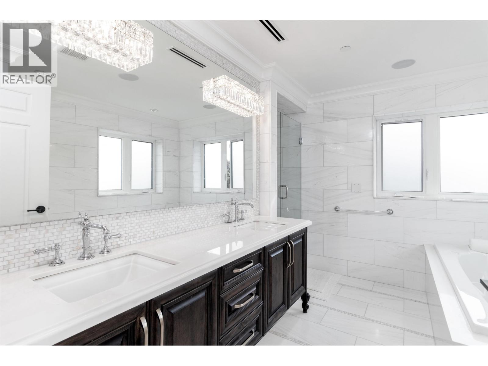 1196 W 48TH AVENUE, Vancouver