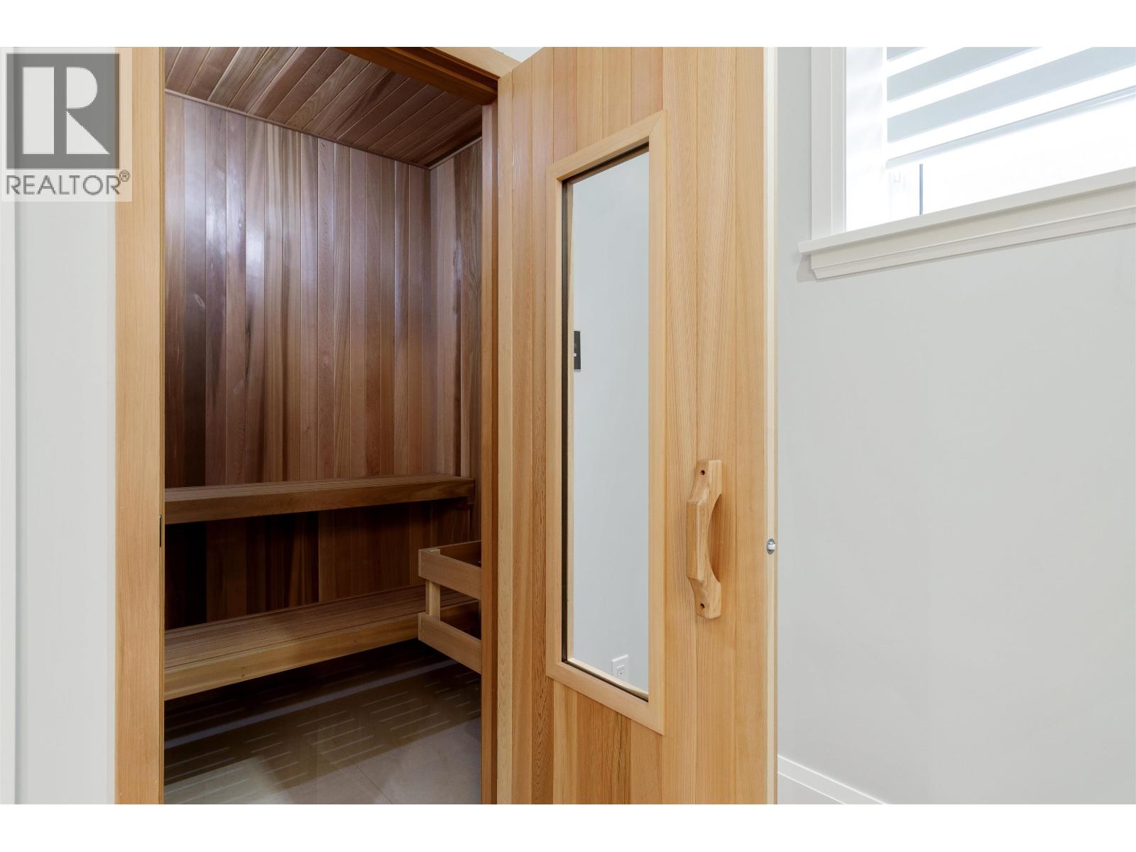 1196 W 48TH AVENUE, Vancouver