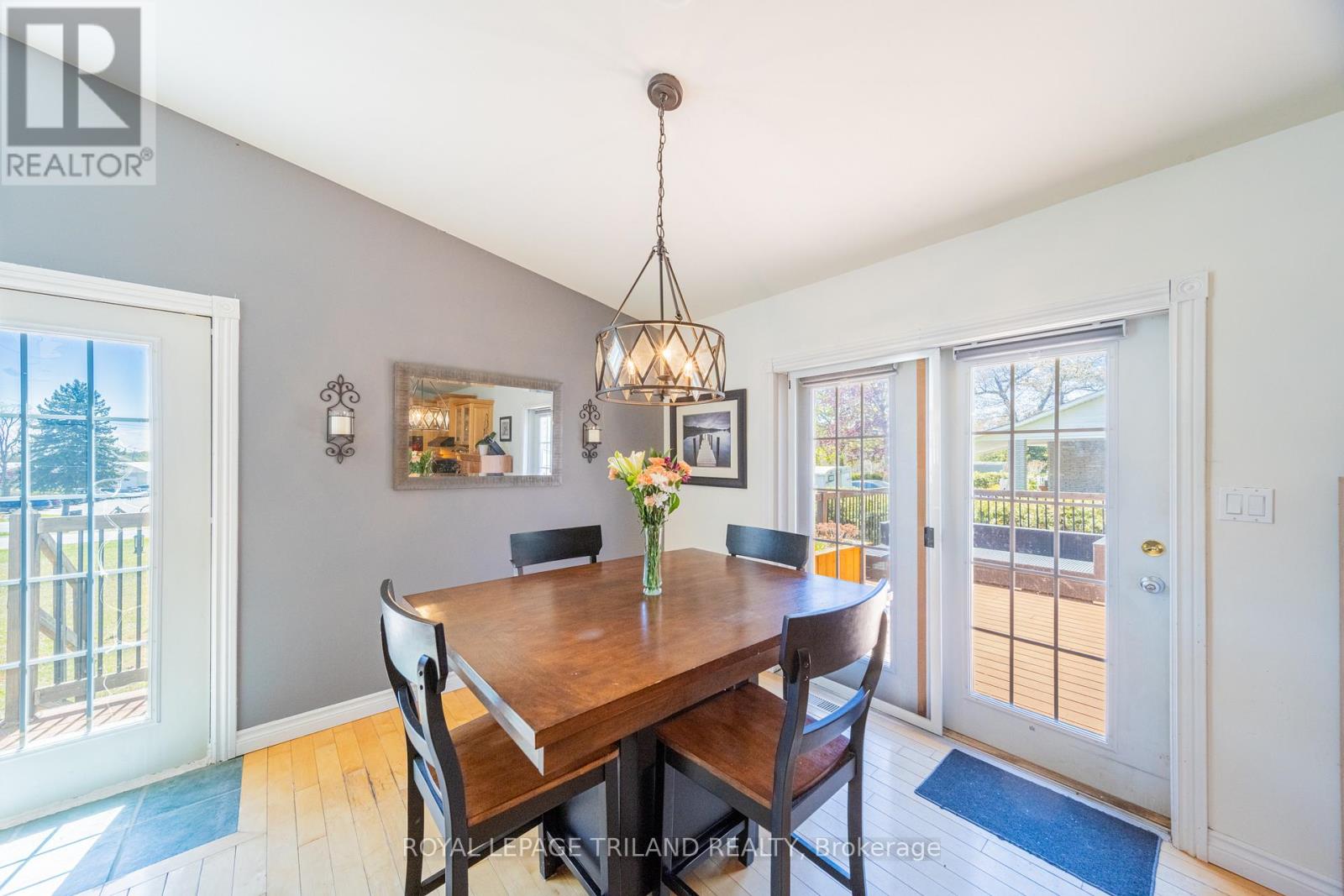 10234 JULIE AVENUE - 23