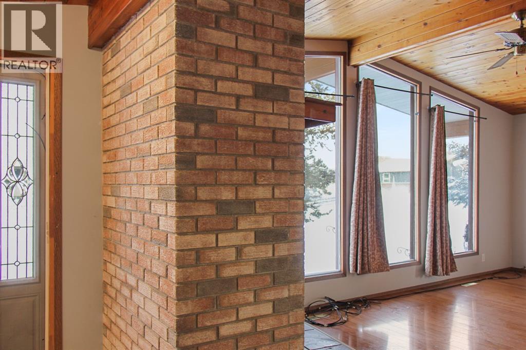 572 West Crescent - 4