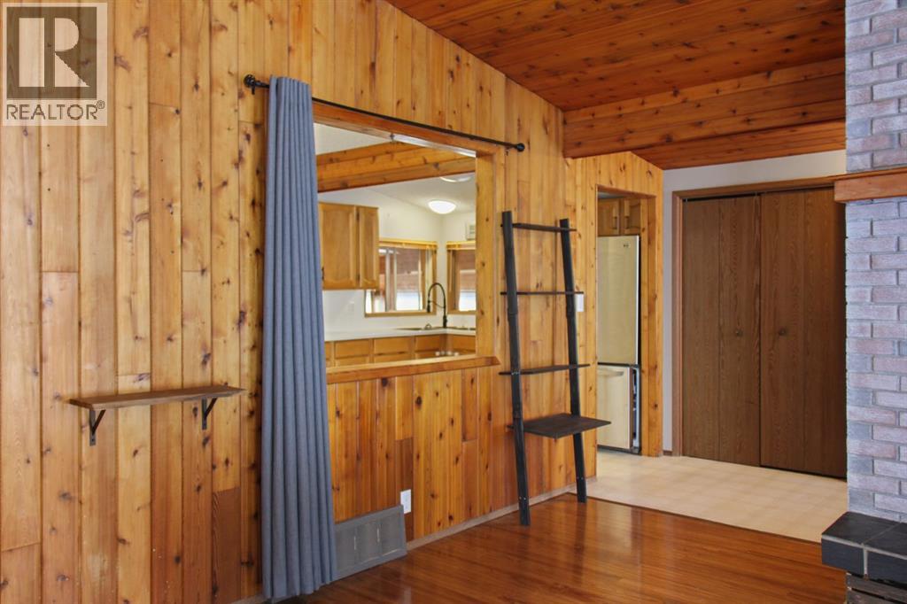 572 West Crescent - 7