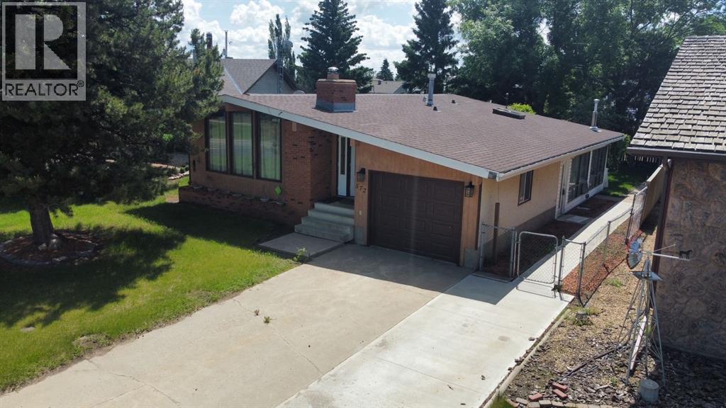 572 West Crescent - 3