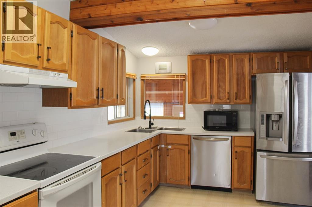 572 West Crescent - 12