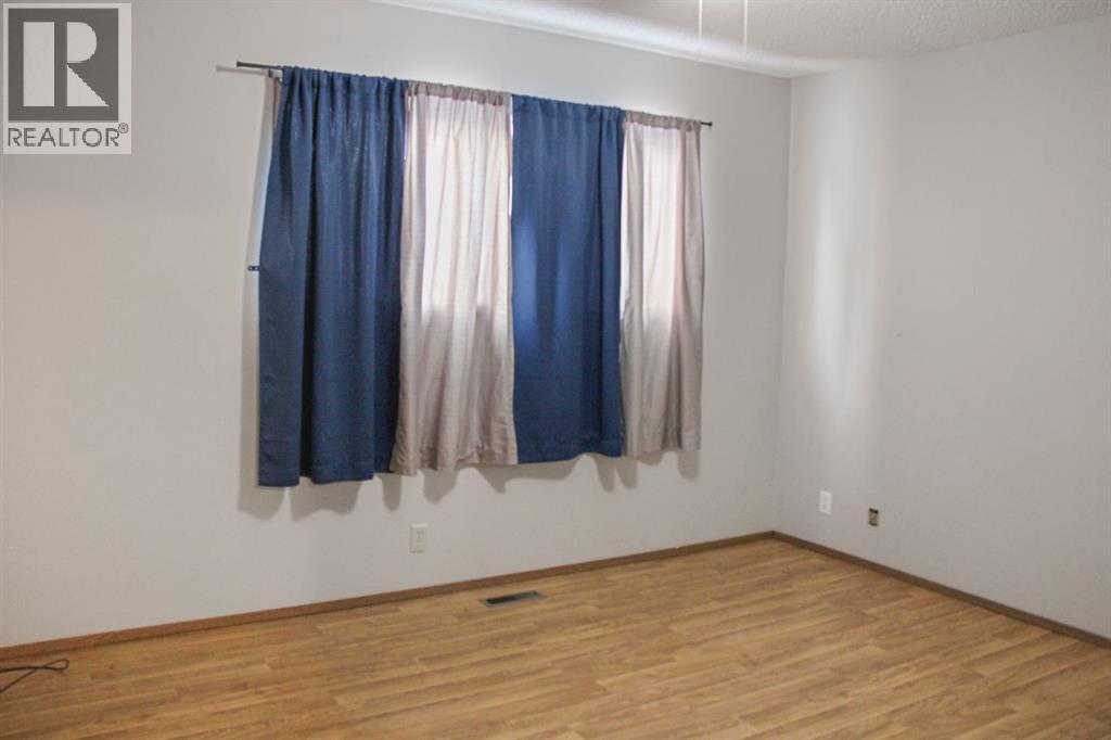 572 West Crescent - 17