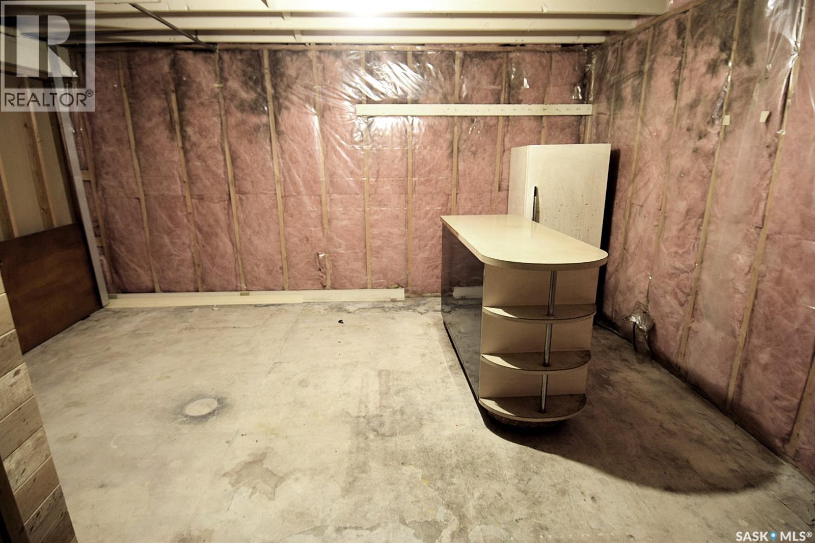 352 Carleton DRIVE - 29