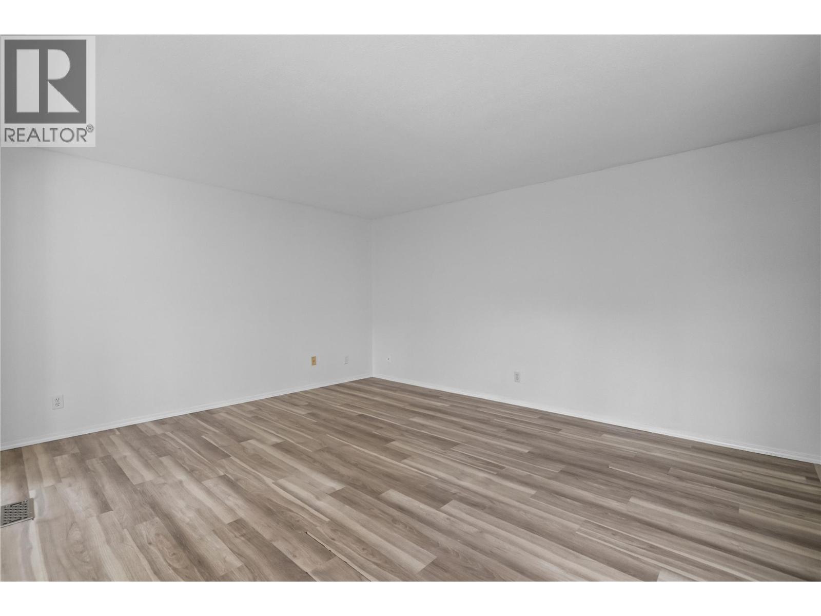 #3402 415 Commonwealth Road - 14