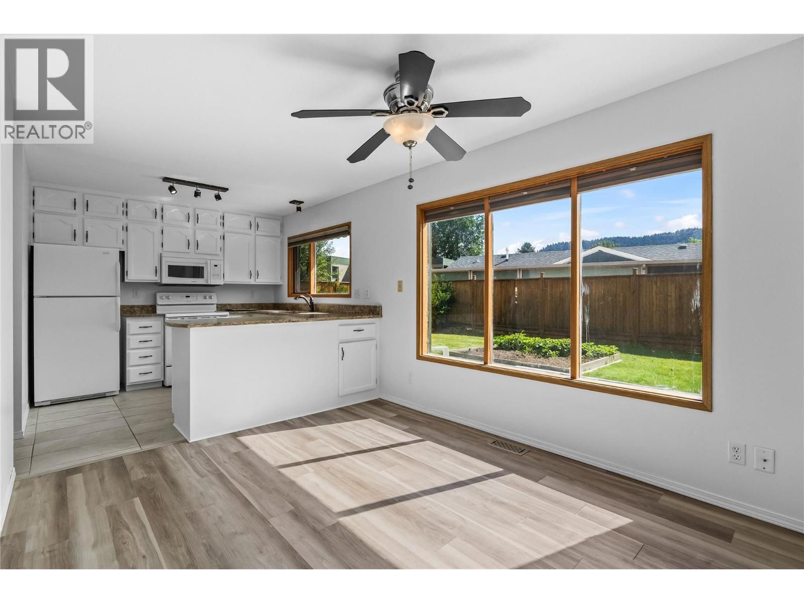 #3402 415 Commonwealth Road - 18