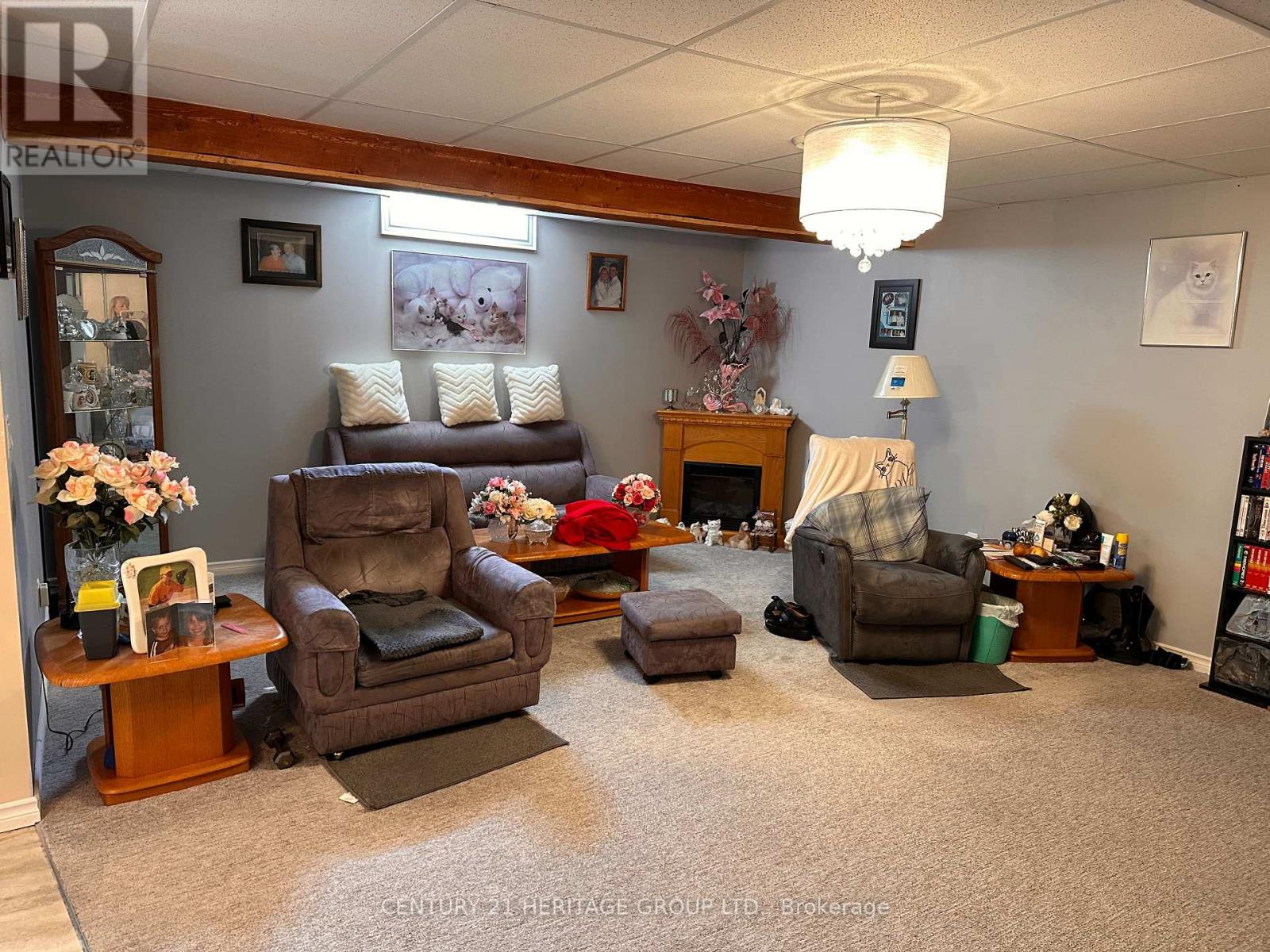 49 SHORE CRESCENT - 27