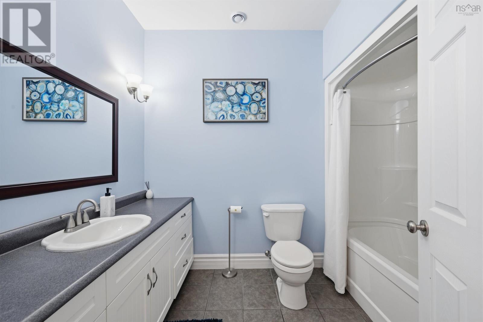 262 Bellefontaine Road - 23