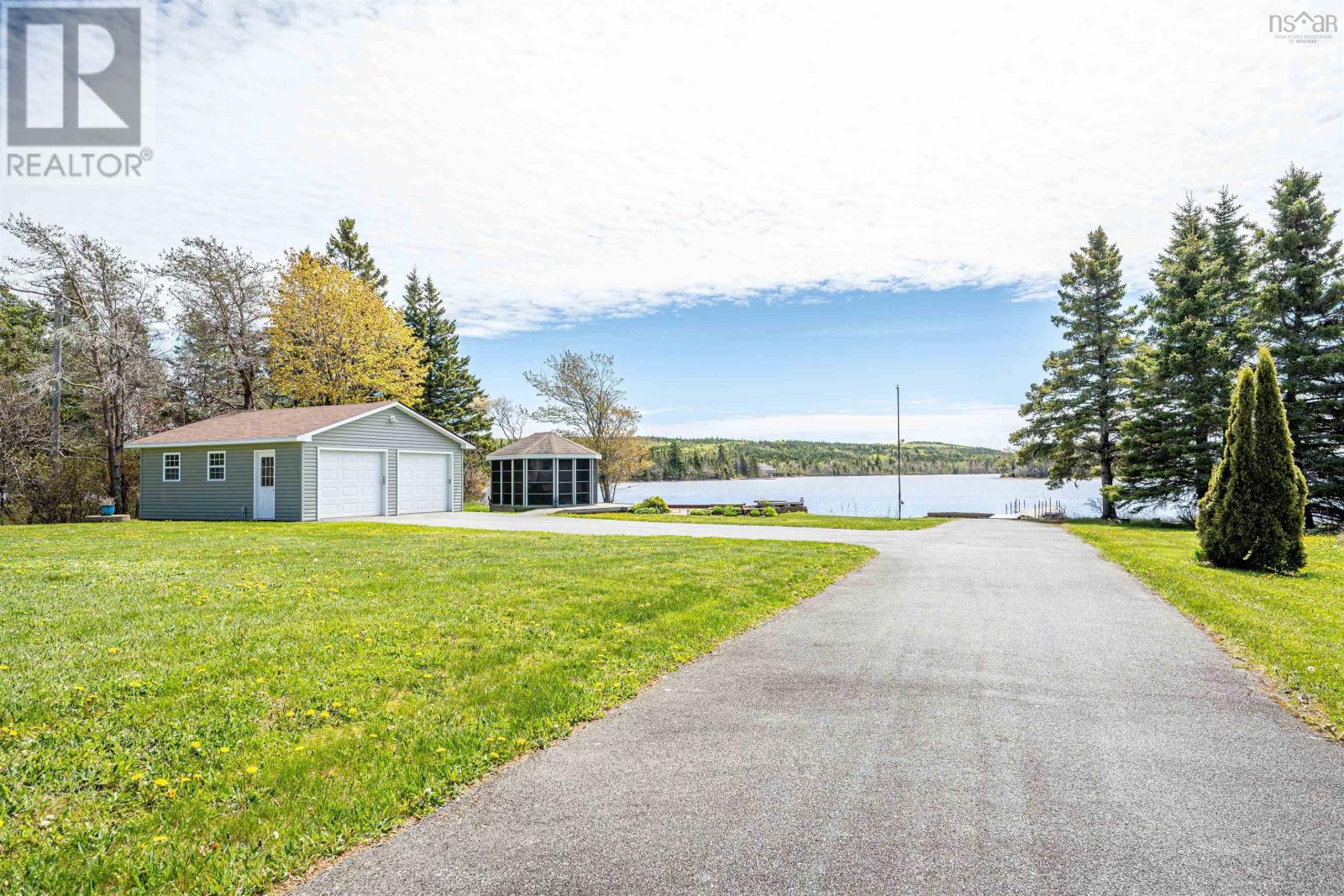 262 Bellefontaine Road - 32