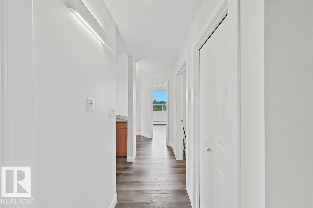 #505 9707 105 ST NW - 21