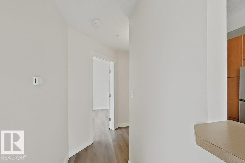 #505 9707 105 ST NW - 28