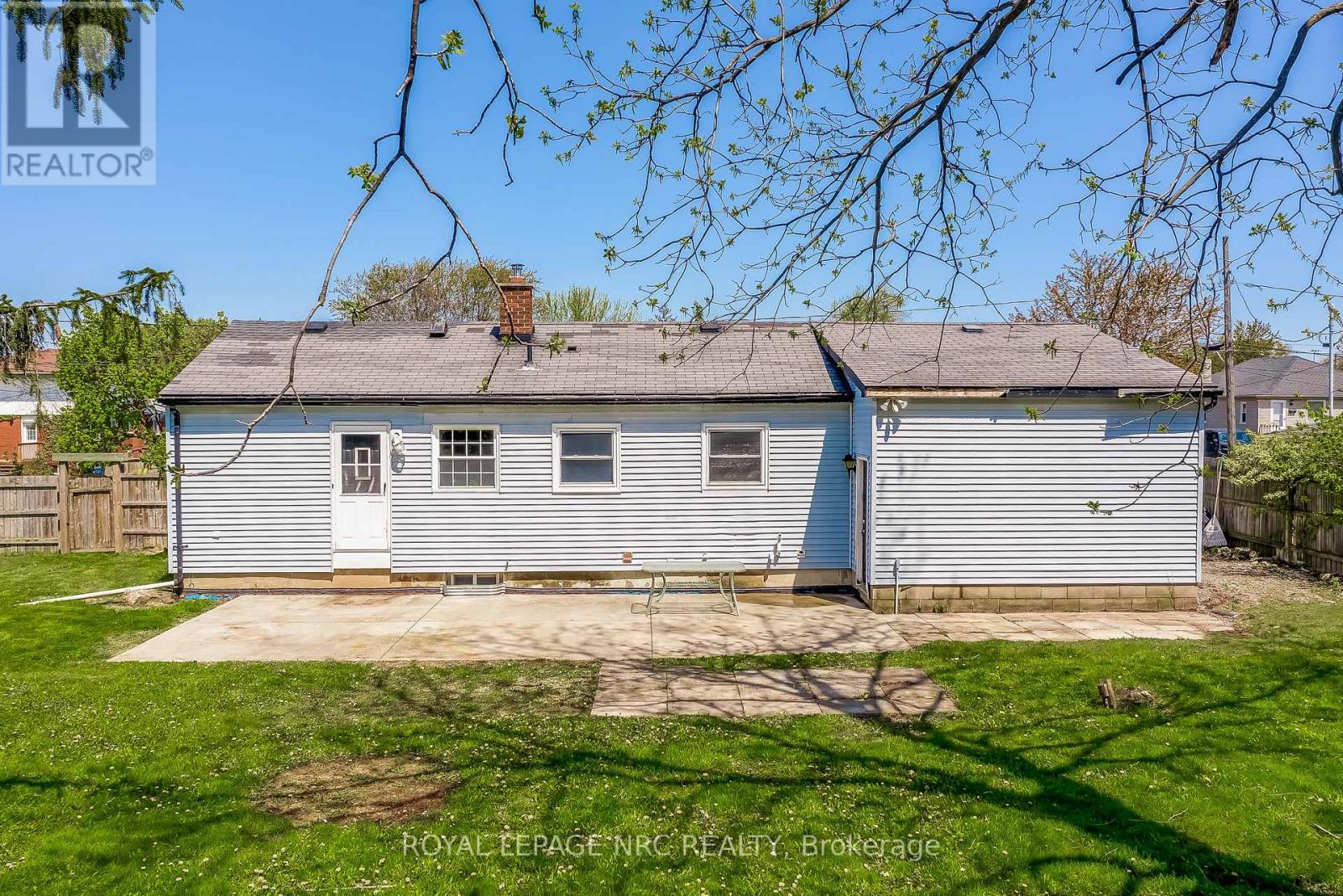 60 VALLEY ROAD - 31