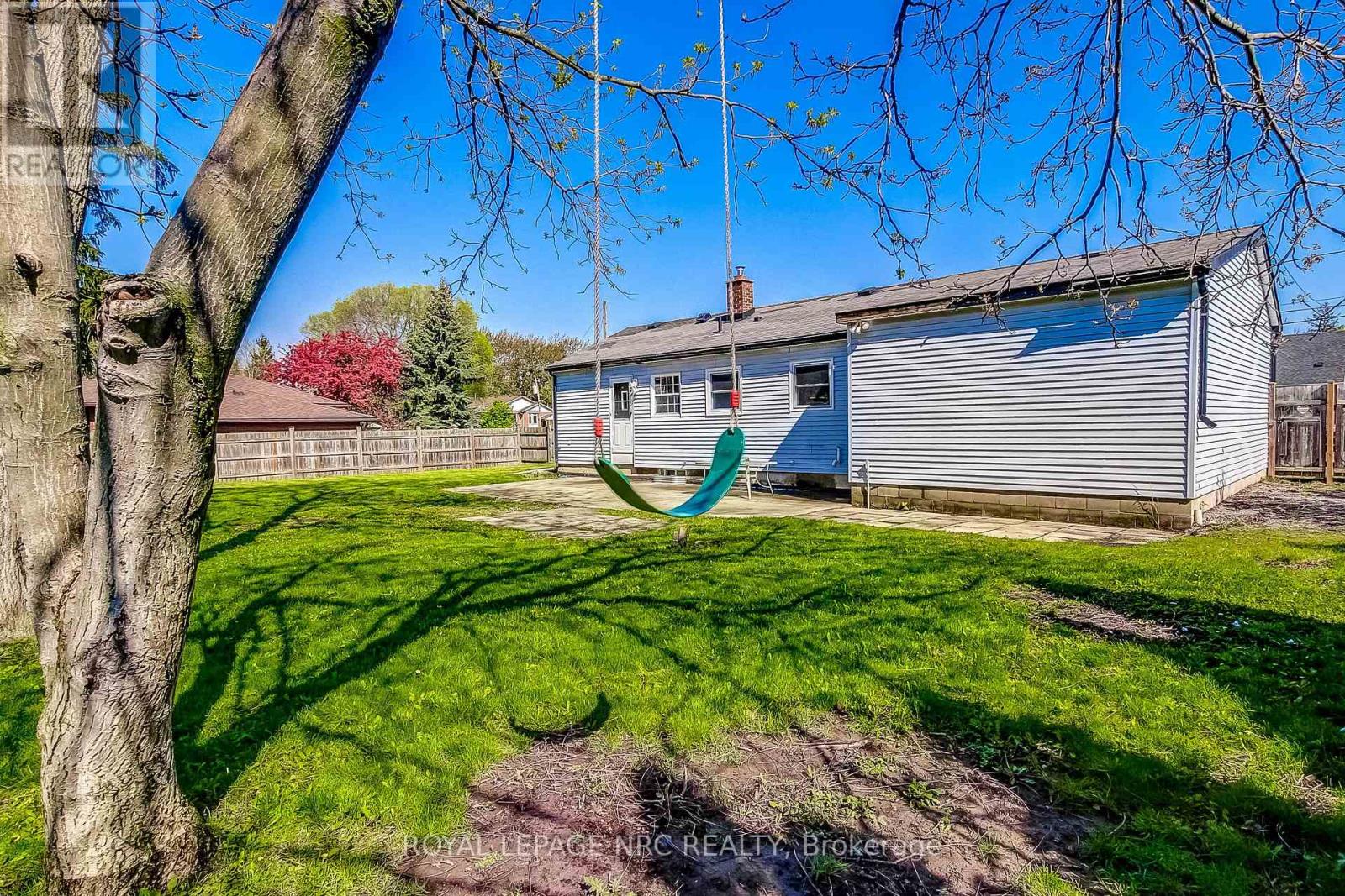 60 VALLEY ROAD - 37