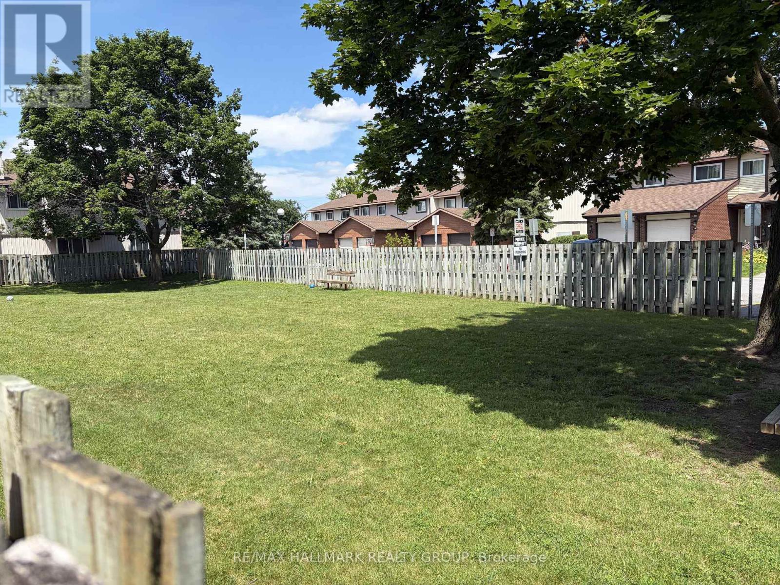 277 PICKFORD DRIVE - 18