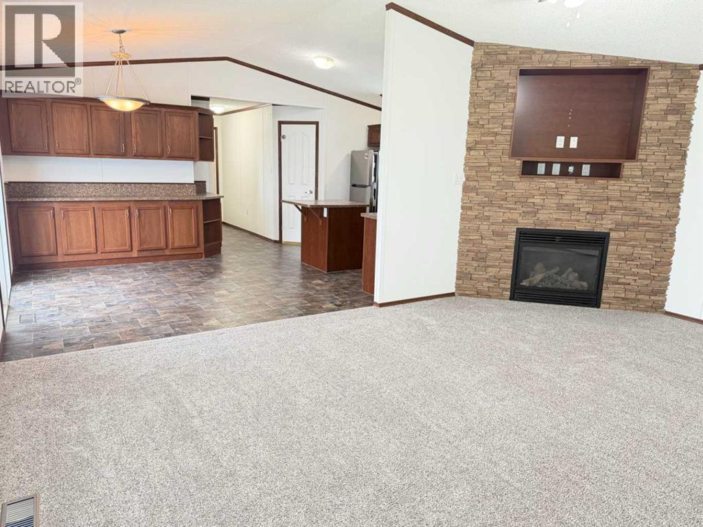 9905 103 Avenue - 5