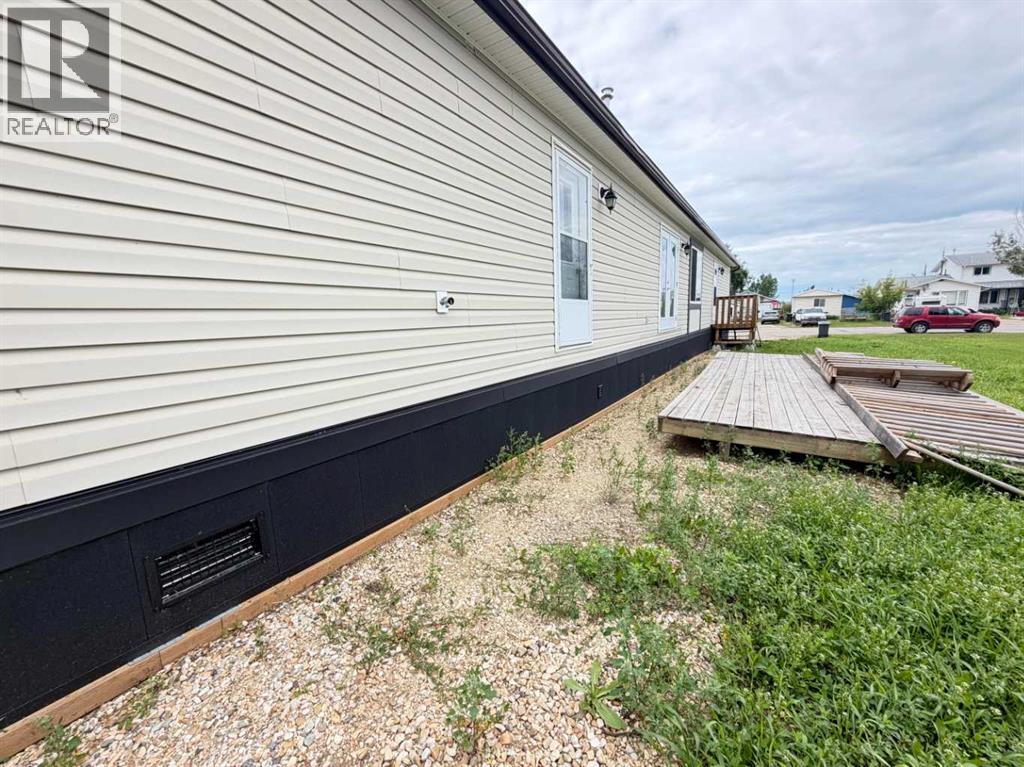 9905 103 Avenue - 24