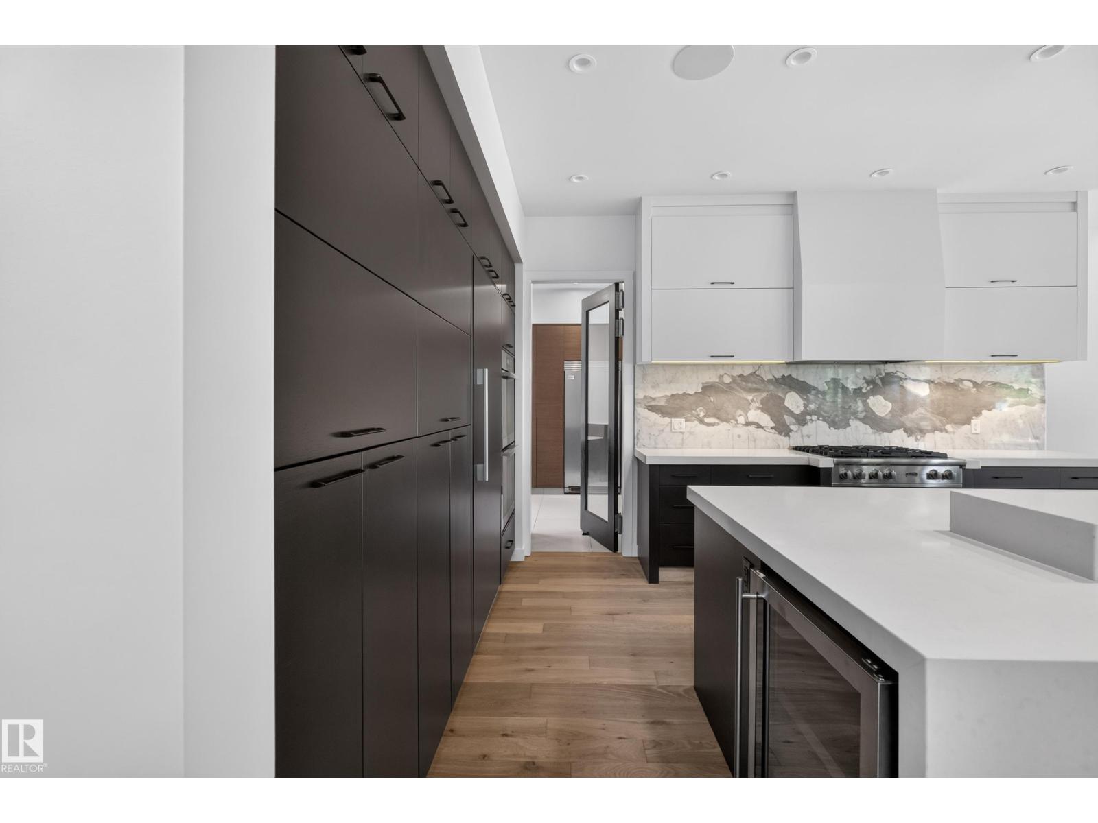 9415 144 ST NW - 22