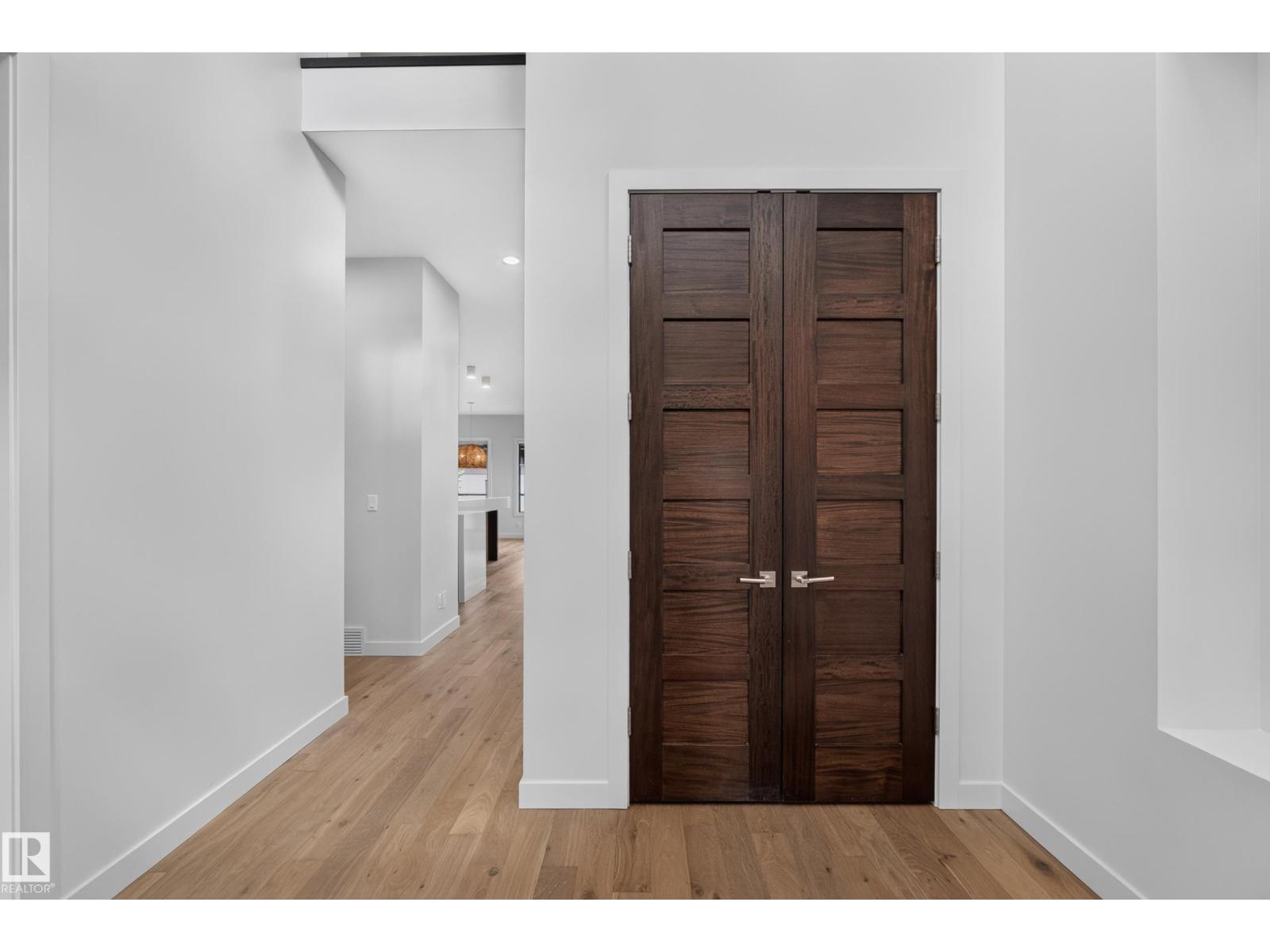 9415 144 ST NW - 3