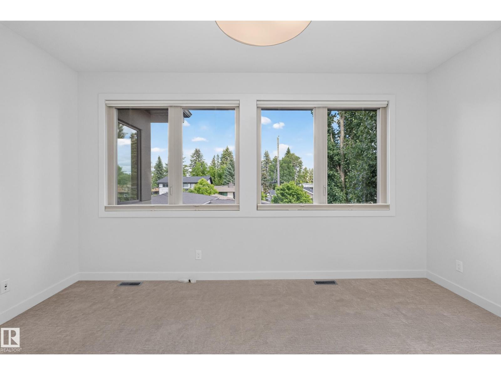 9415 144 ST NW - 39