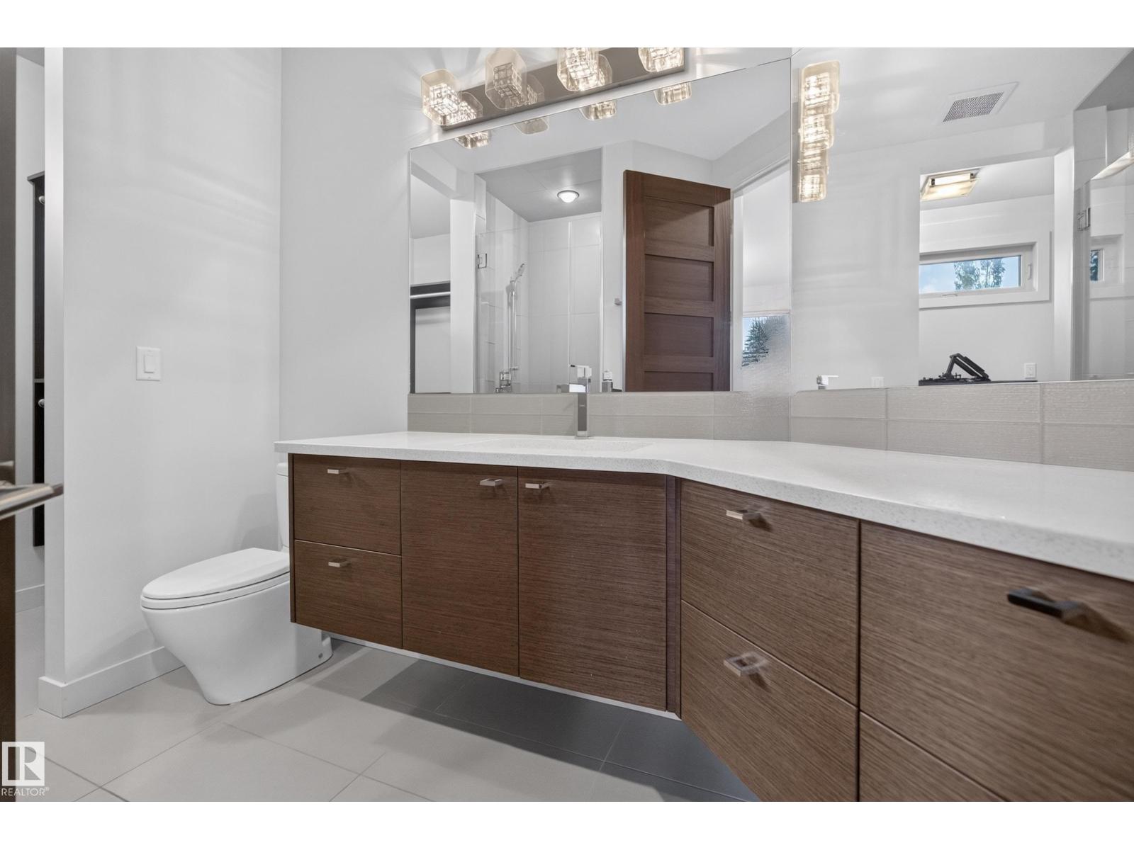 9415 144 ST NW - 40