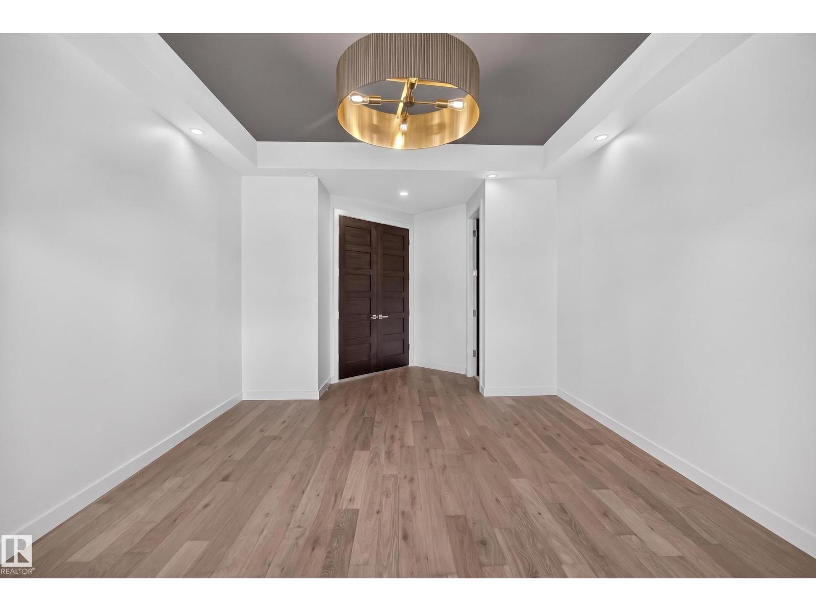 9415 144 ST NW - 45