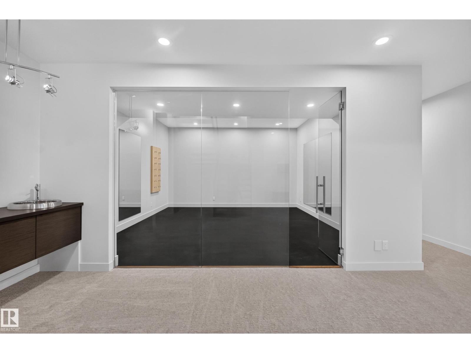 9415 144 ST NW - 52