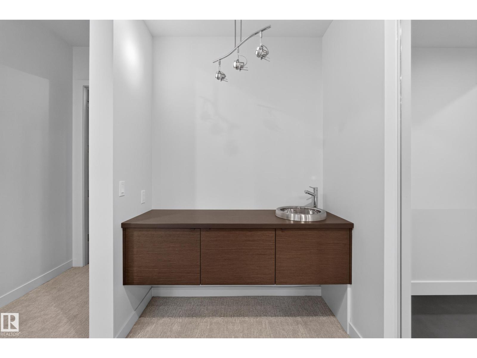 9415 144 ST NW - 56