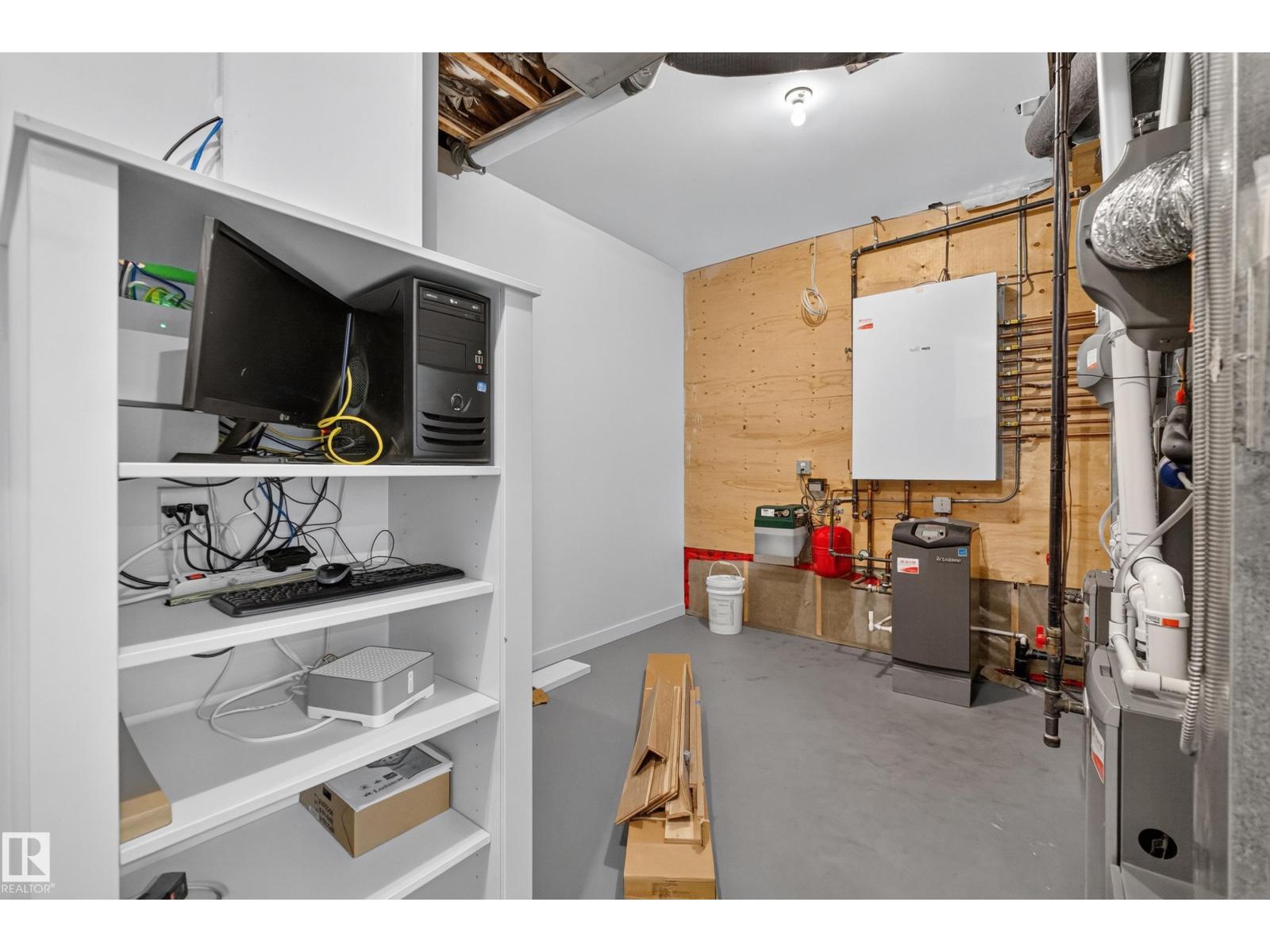 9415 144 ST NW - 58