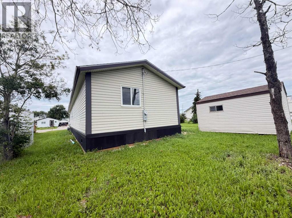9905 103 Avenue - 23
