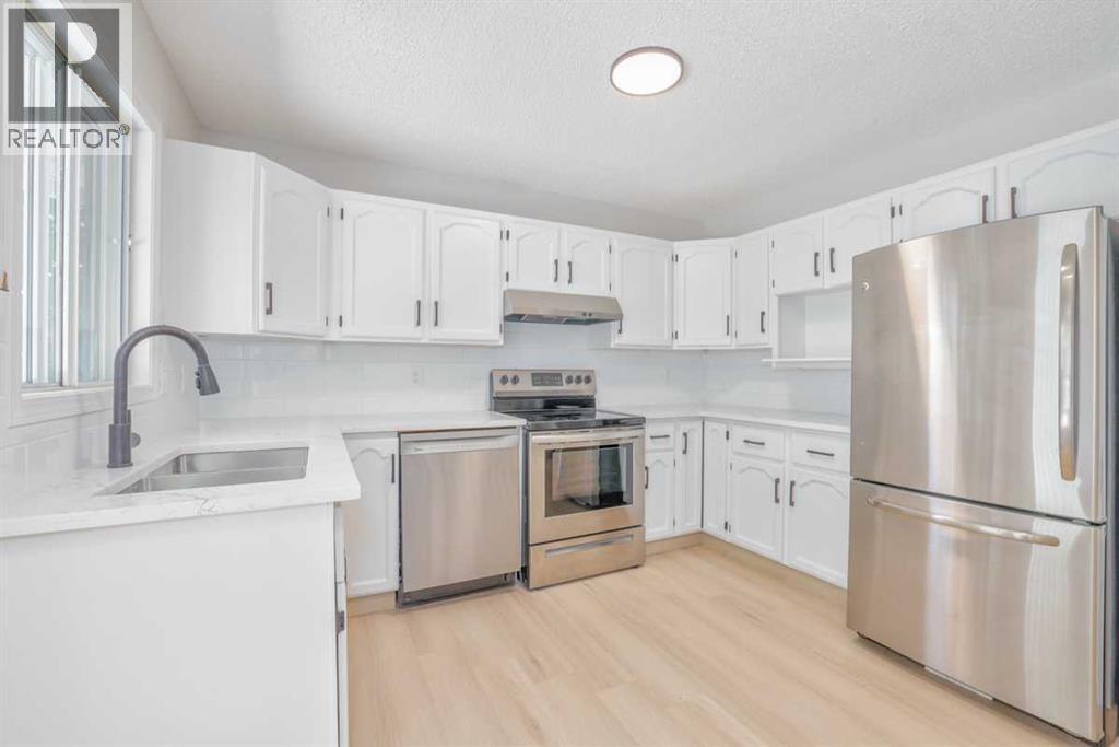 208 Macewan Valley Road NW - 10