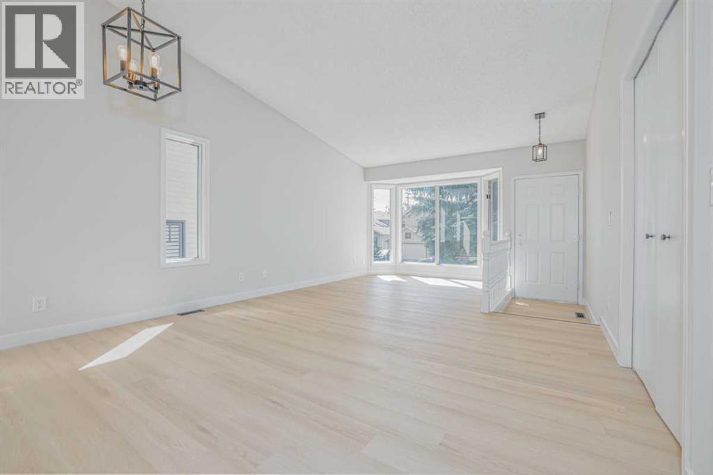 208 Macewan Valley Road NW - 6
