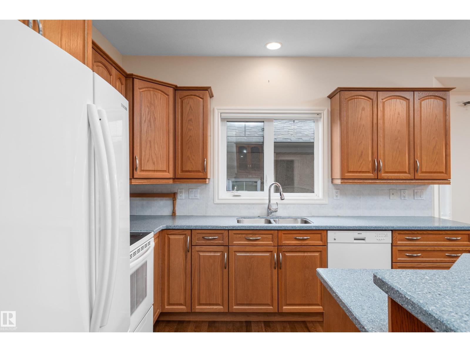 #40 1251 RUTHERFORD RD SW - 20
