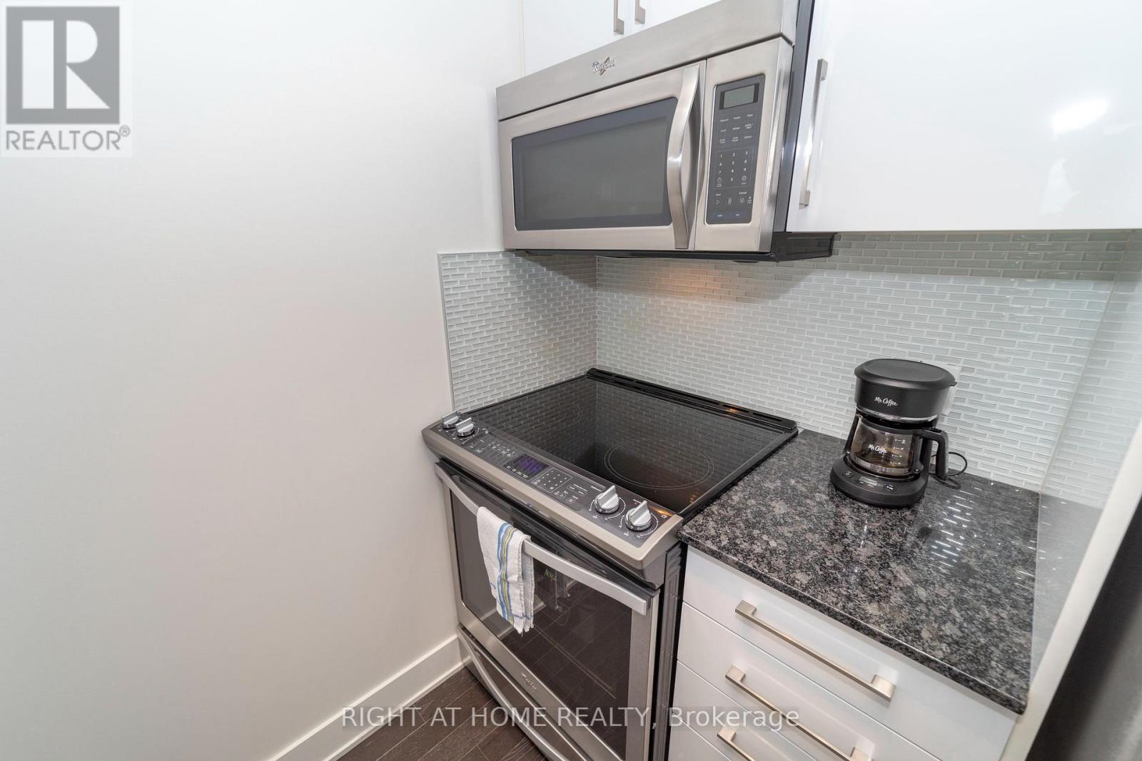1 Bed, 1 Bath House for Sale in Ottawa – 1309 – 485 RICHMOND ROAD, Ottawa – MLS# X13553210 - Image 10