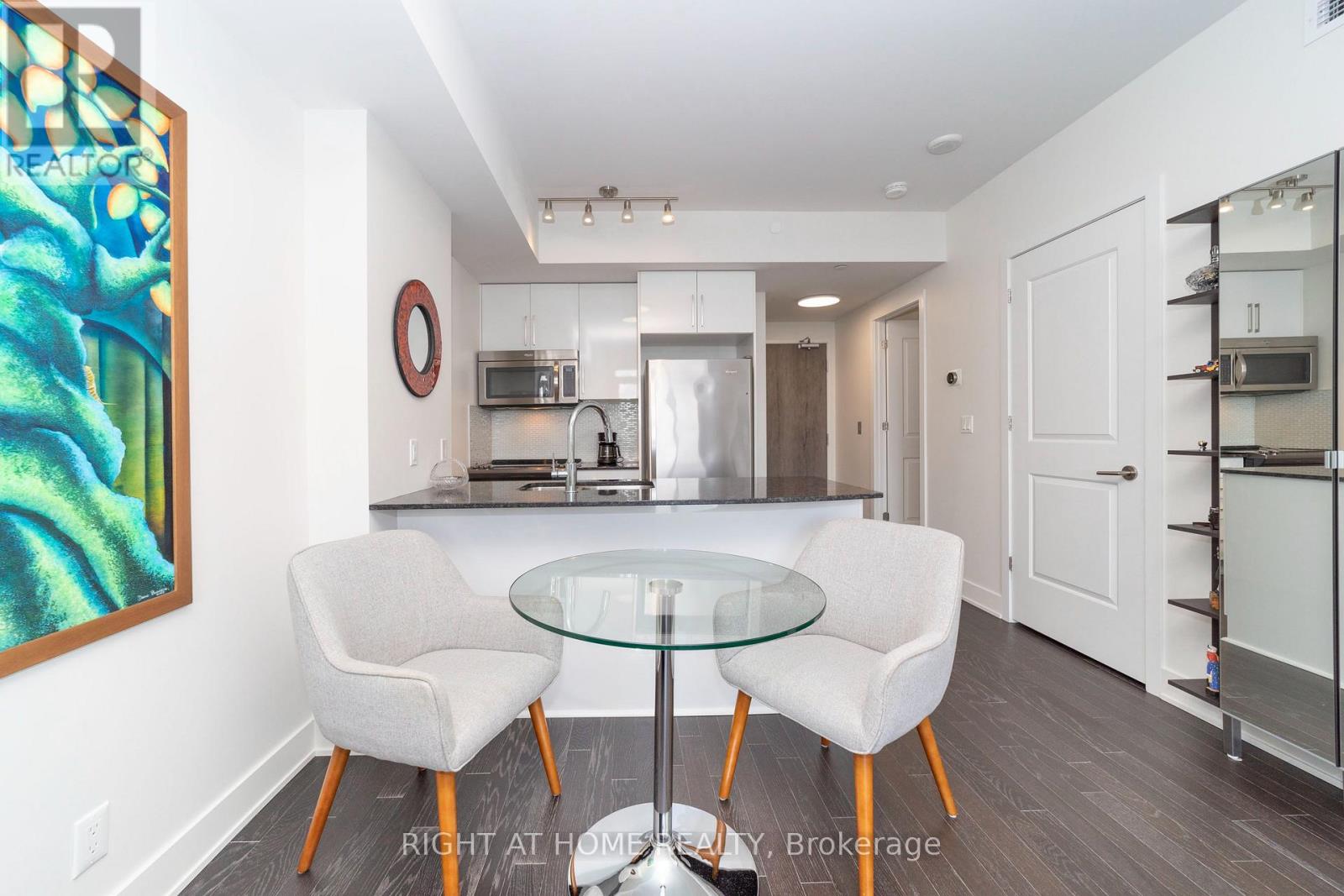 1 Bed, 1 Bath House for Sale in Ottawa – 1309 – 485 RICHMOND ROAD, Ottawa – MLS# X13553210 - Image 8