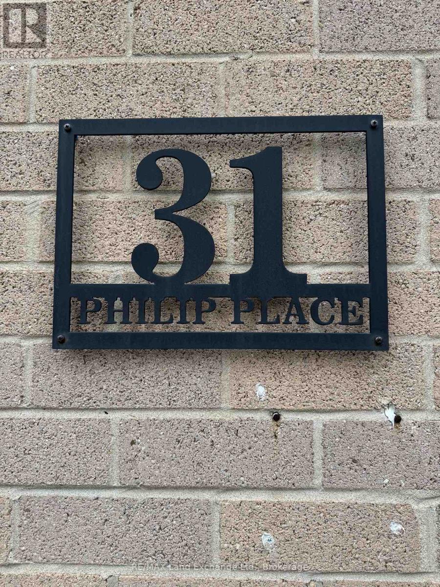 #31 31 PHILIP PLACE - Image 16