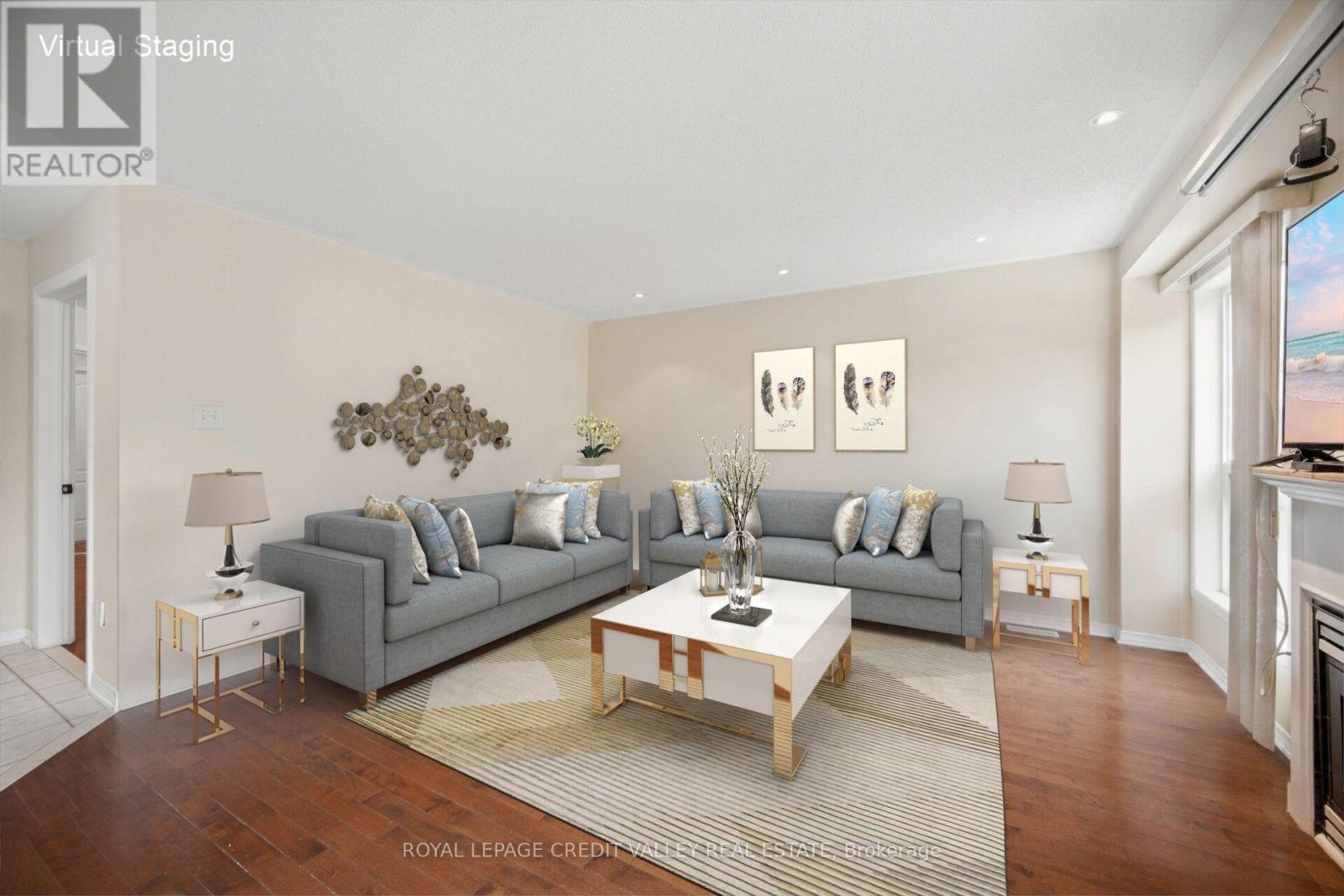 5 PORCHLIGHT ROAD - 17