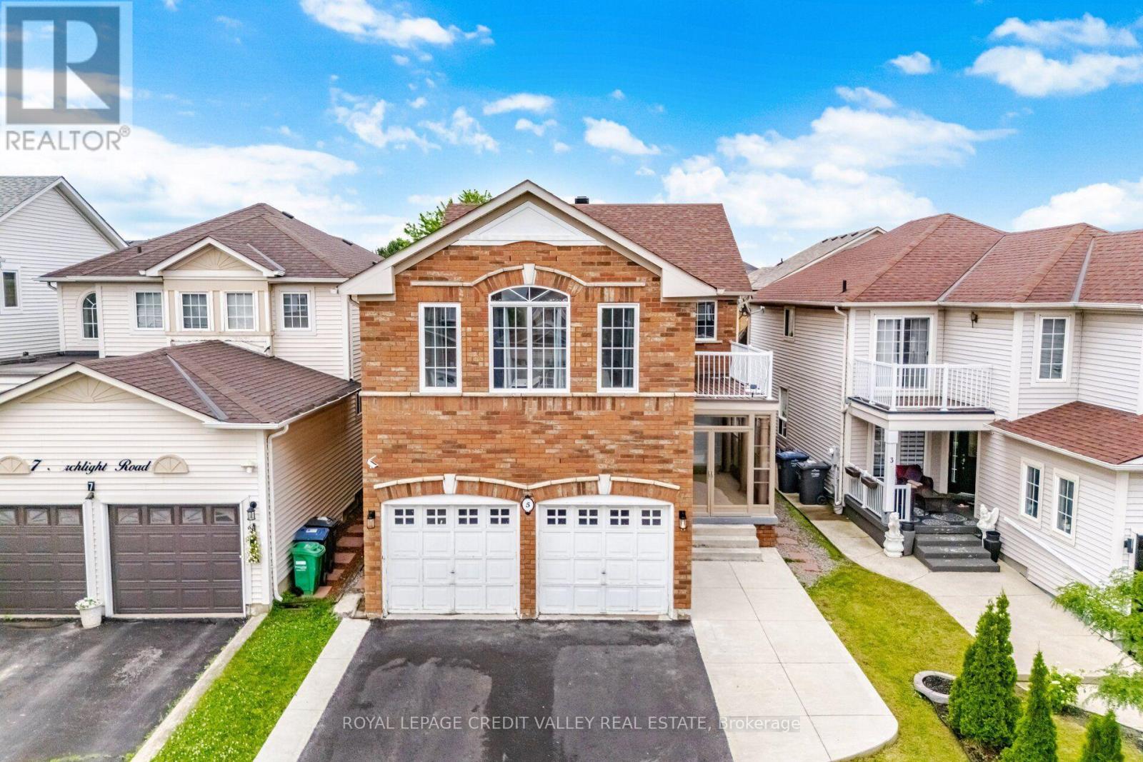 5 PORCHLIGHT ROAD - 2