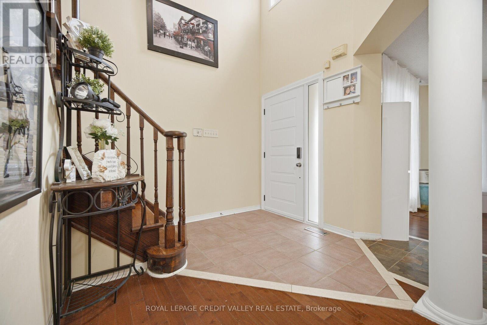 5 PORCHLIGHT ROAD - 6