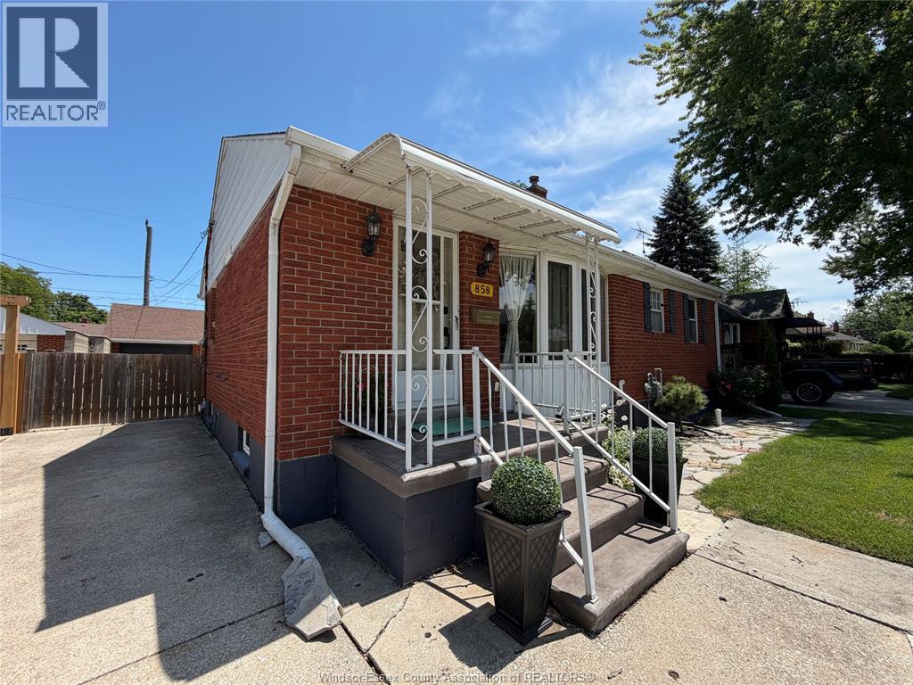858 LAPORTE - 3