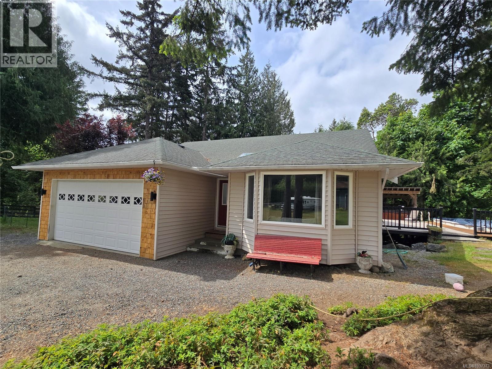 3271 Thain Rd - 44