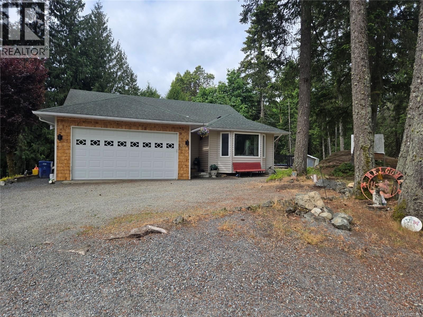 3271 Thain Rd - 53
