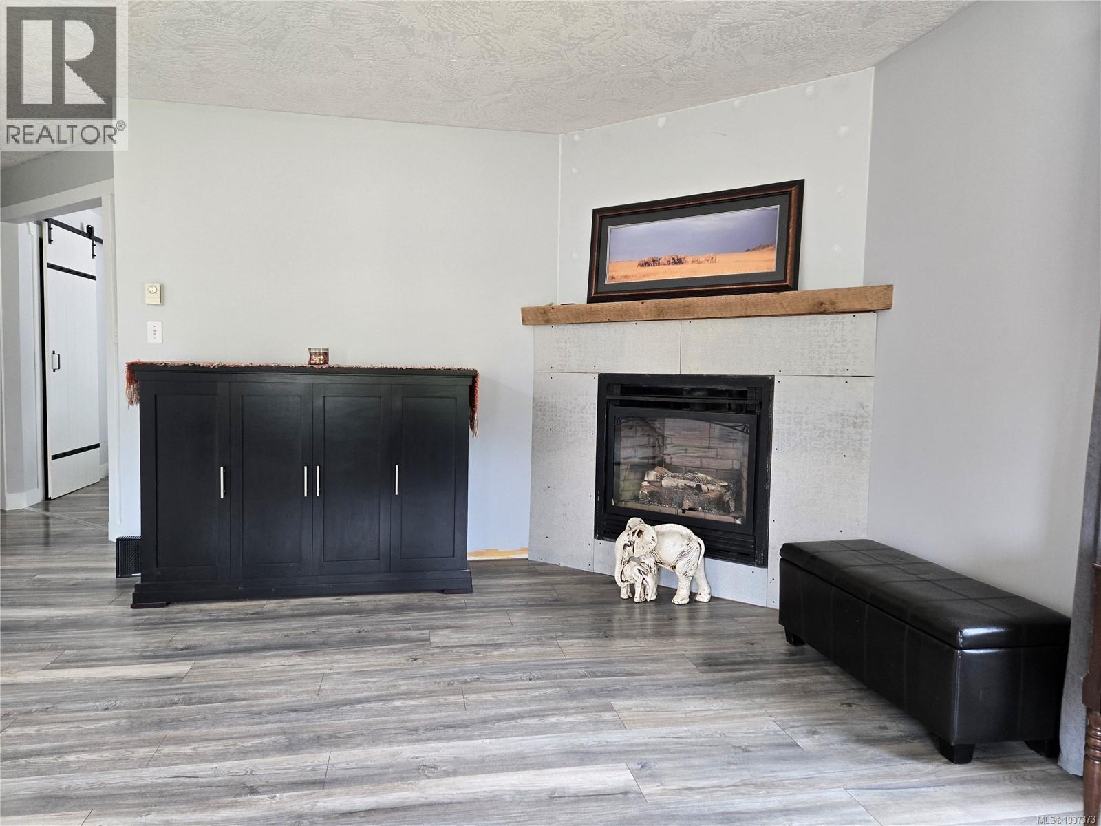 3271 Thain Rd - 10