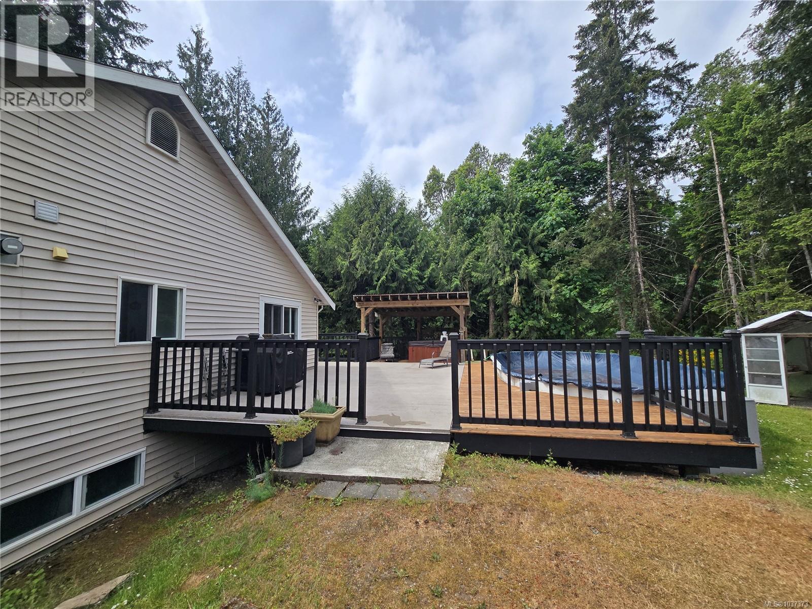 3271 Thain Rd - 34