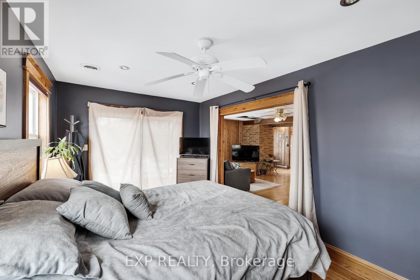 3909 RICHVIEW ROAD - 27