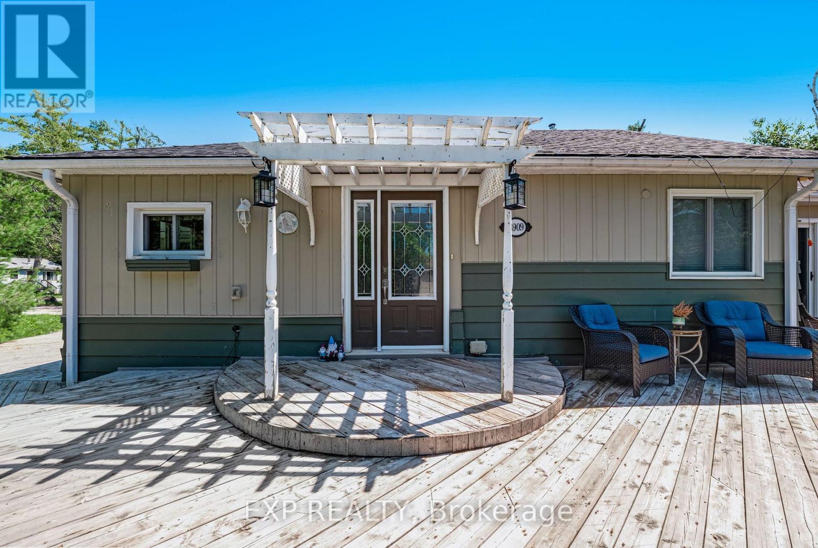3909 RICHVIEW ROAD - 35