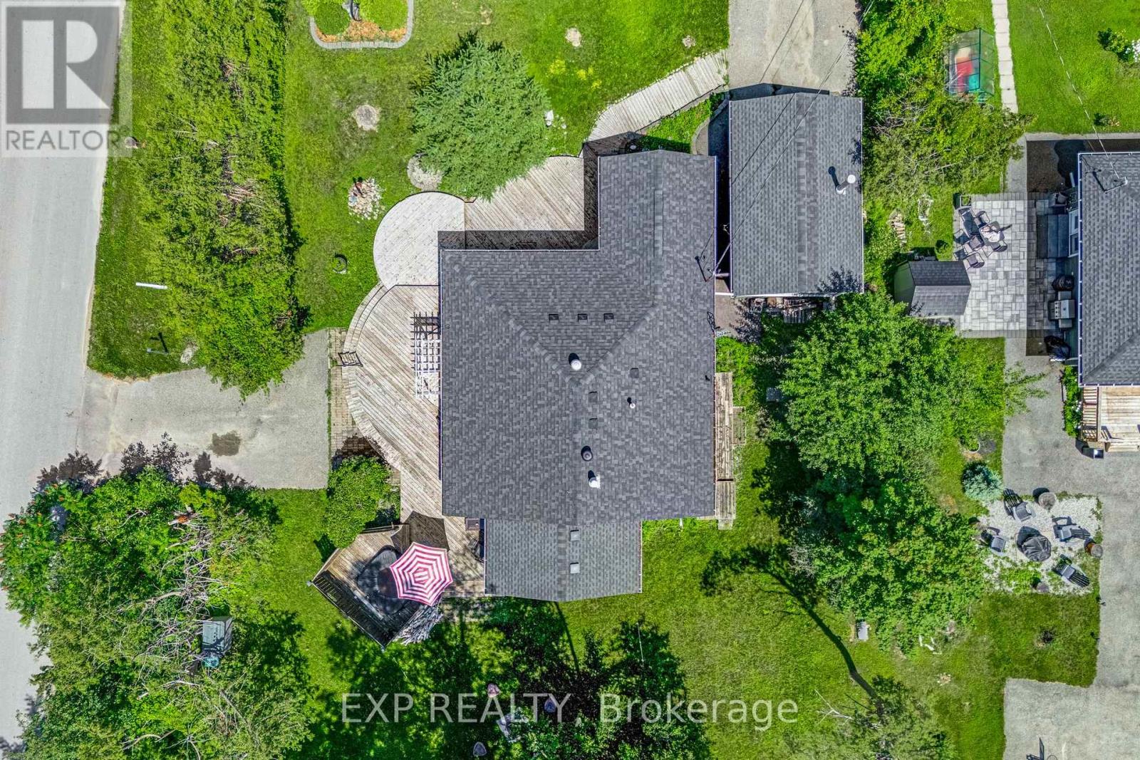 3909 RICHVIEW ROAD - 36