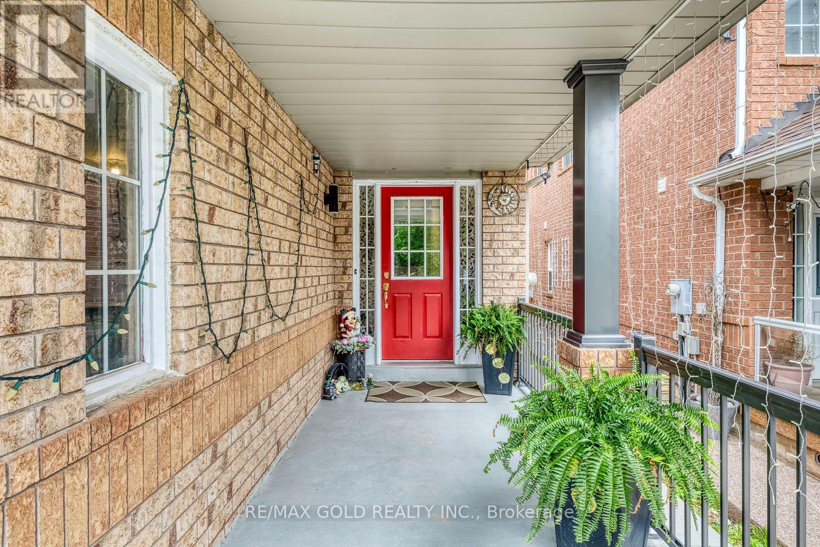 911 GOLDEN FARMER WAY - 4