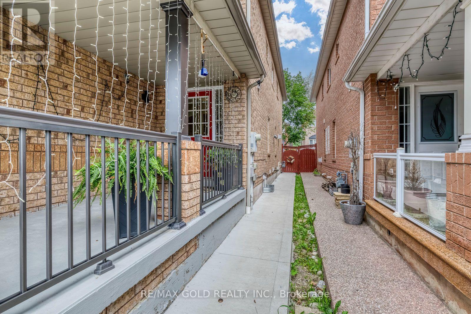 911 GOLDEN FARMER WAY - 48
