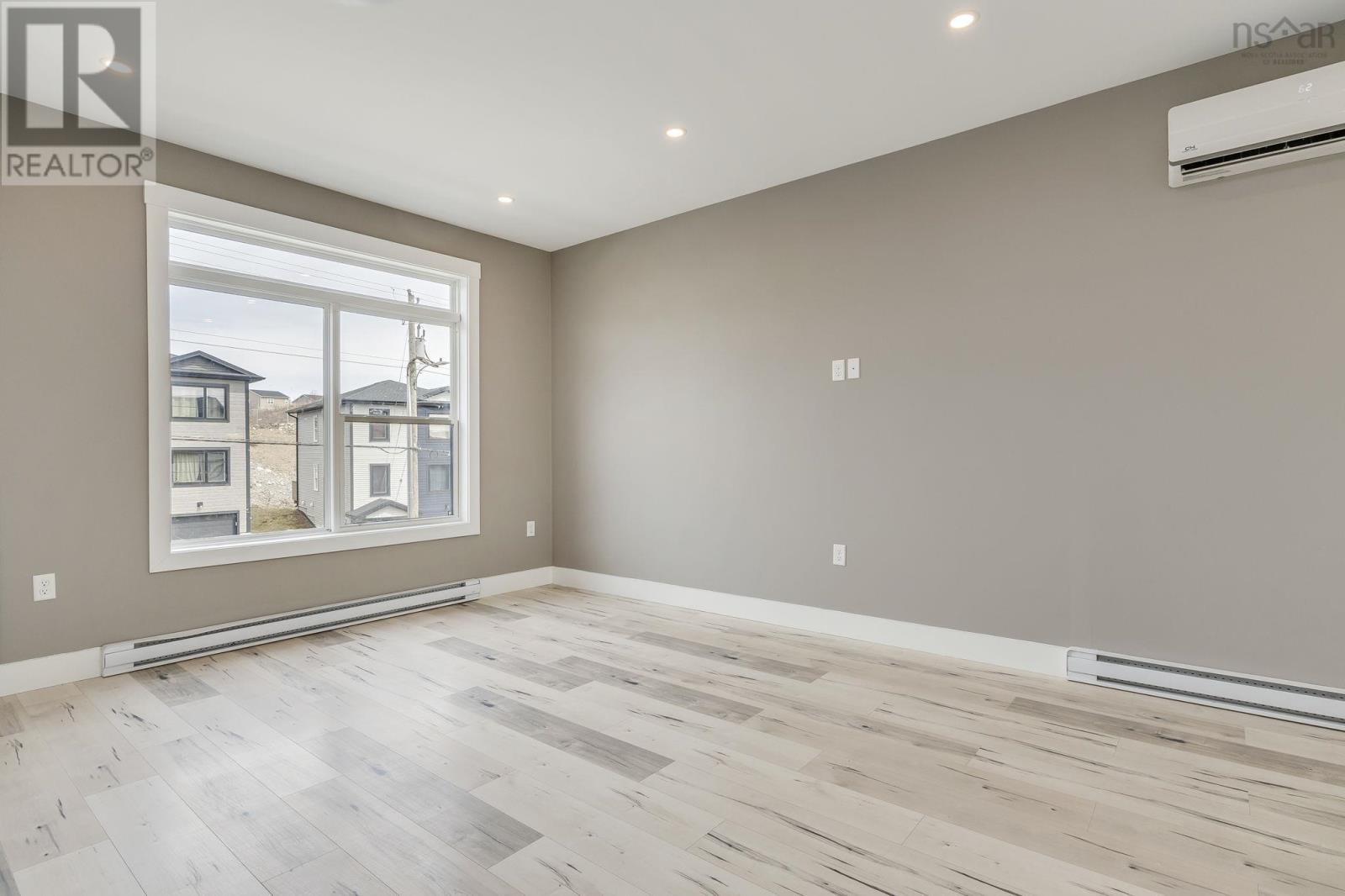 32 Higgins Avenue - 5